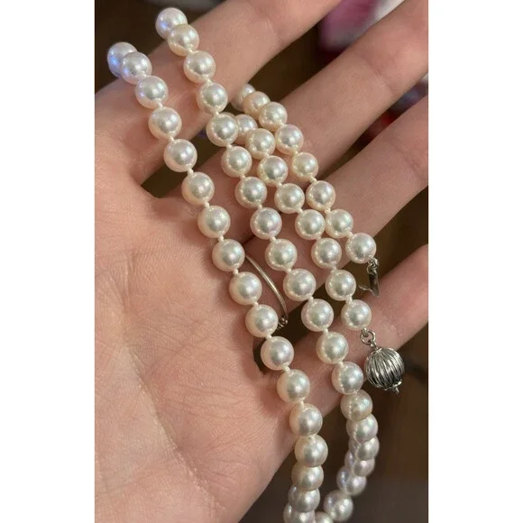 Designer KGH 14K White Gold Hand Knotted Pearl June Anniversary Necklace